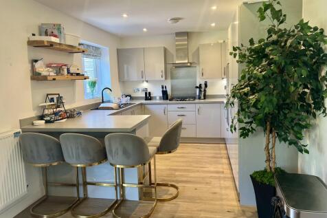 Livesley Road, Macclesfield, Cheshire East photo 5