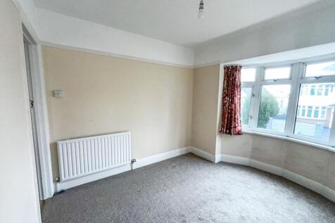 18 Kingshurst Drive, Paignton, Devon TQ3 2LT