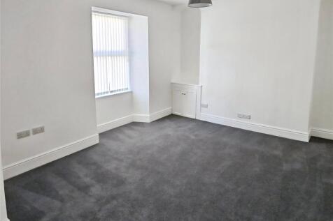 Basset Street, Camborne, Cornwall, TR14 photo 4