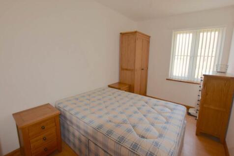 Bedroom 1 8, 37 QST