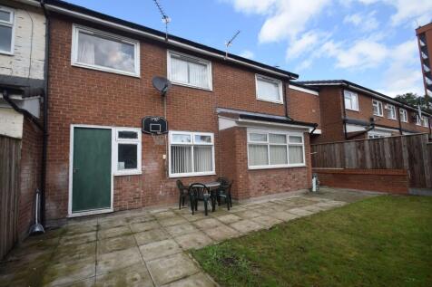 4 bedroom End Terrace for rent