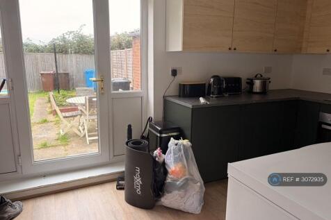 Frome Road, Hull, HU8 photo 3