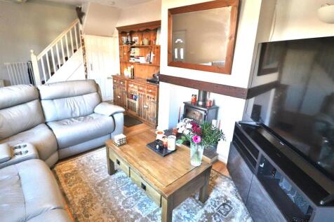 FAMILY LOUNGE