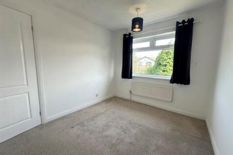 Redwood, Firwood Park, Oldham photo 5