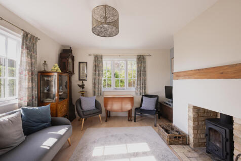 312496 - 10 High St, Toft-54.jpg