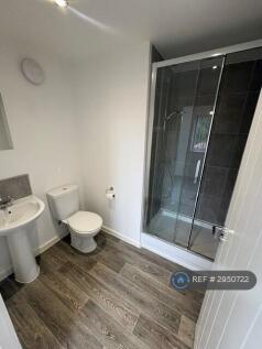 Pescall Boulevard, Leicester, LE4 photo 5