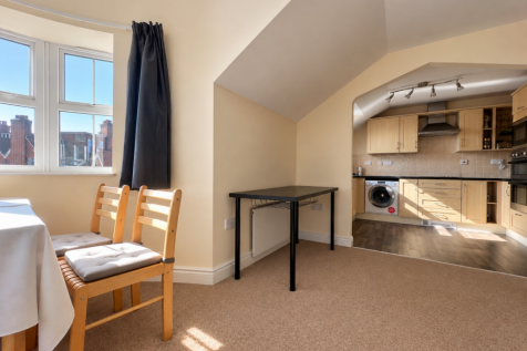 Sanderling Court, 10A Boscombe Spa Road, Bournemouth, Dorset, BH5 1BH photo 4