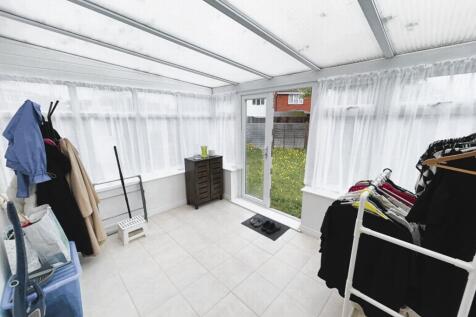 Jubilee Close, Trimley St Martin, IP11 photo 4