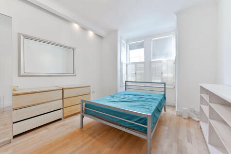 Ground Floor Flat, Acton, London, W3 photo 4