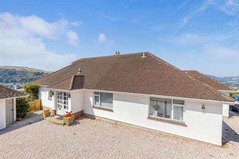 A12 - Kingswear, The Anchorage - 250812.jpg