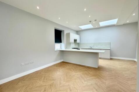 WhatsApp Image 2026-02-09 at 15.55.041.jpeg