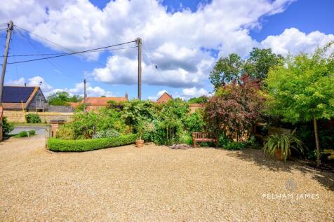 Driveway and Front Garden, Aldon House, Edenham Road, Hanthorpe