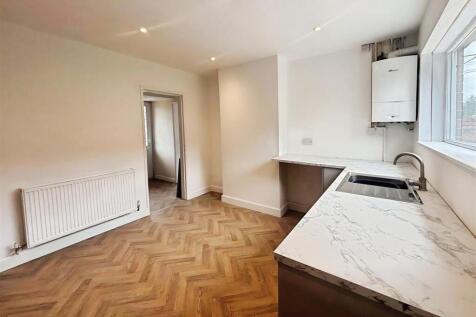 Southbank Grove, Congleton photo 4