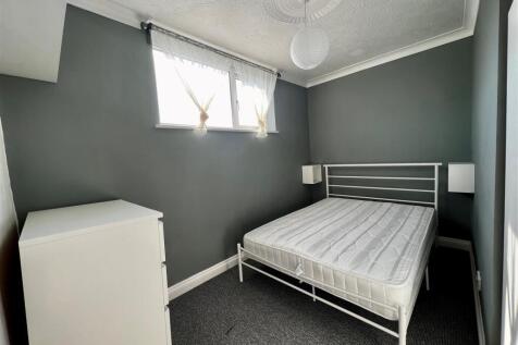 Bedroom.jpg