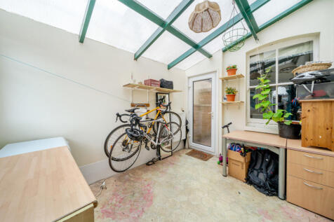 1324767-2-68750fa...