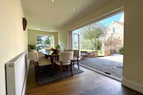 Dining Room With BI-FOLD DOORS 362