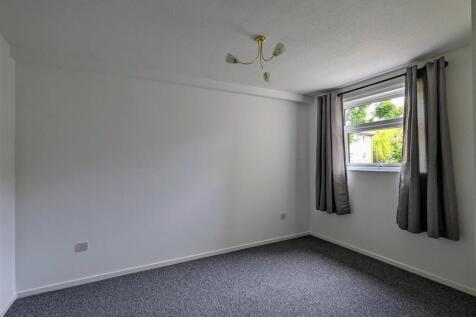 bedroom havencroft.jpg