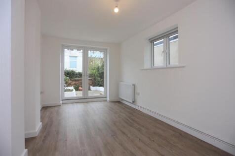 18a Freshfield Street (2).JPG