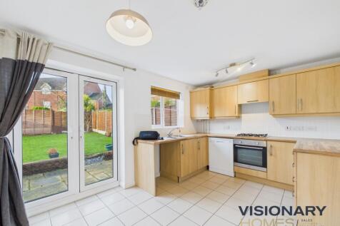 CAM03522G0-PR0235-STILL004