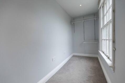 Walk In Wardrobe