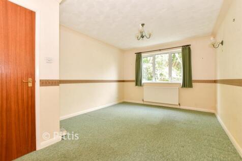 Lounge/ Dining Room