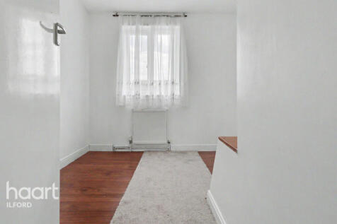 Huntsman Road, ILFORD photo 4