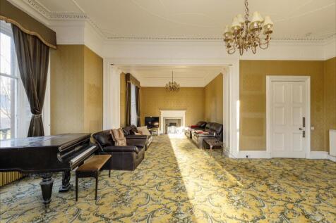 12 bed, 4 bath Detached in Edinburgh - Photo 8