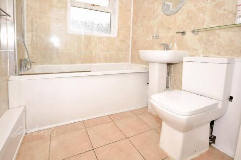 saxton bathroom 