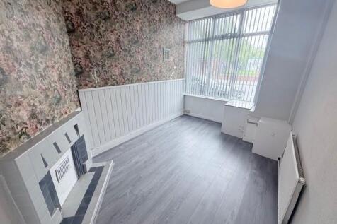 Front Reception Room.jpg