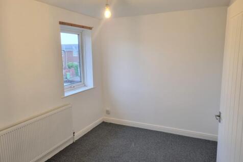 St Lucia Close, Hendon, Sunderland, SR2 photo 3