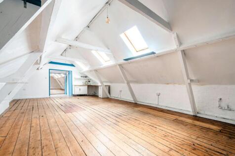 Mile End Rd 88 Unit 5  Low Res 11.jpg
