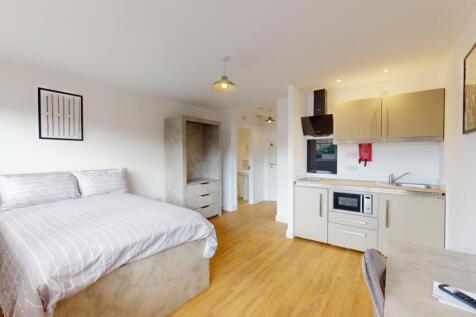 1-bed house on Lemyngton Street, Loughborough, £845/mo