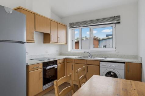 Kitchen/Diner/Living Area