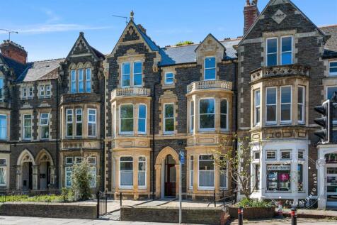 207 Cathedral Rd flat 2-8.jpg