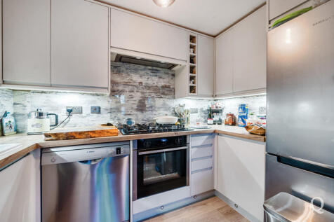 a2699c31-9d18-4f3...