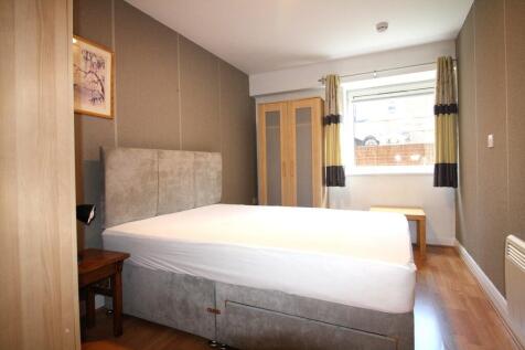 Royal Plaza, 2 Westfield Terrace photo 5