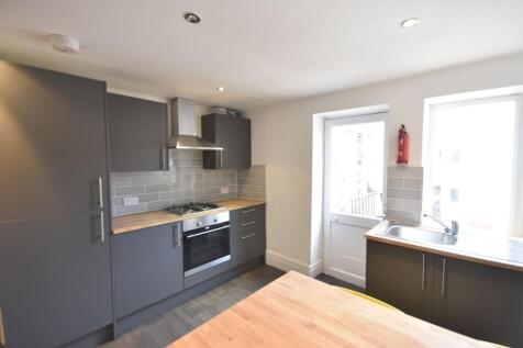 6-bed house on Cavendish Place, Jesmond, NE2, £3,510/mo