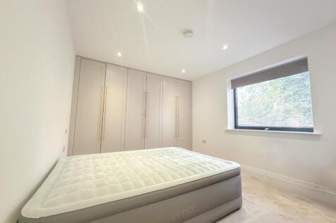 Mansfield Place, Cuffley photo 5