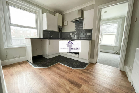 Clausentum Road, Southampton (Available March)