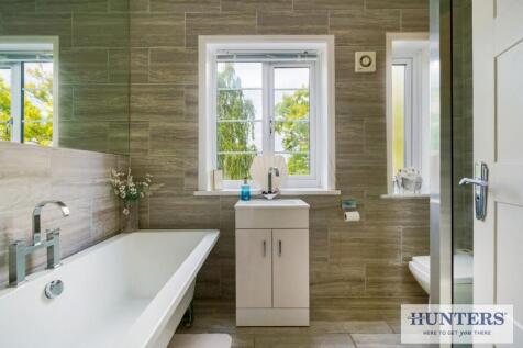 94395_White House Selby Road Camblesforth (36) - C