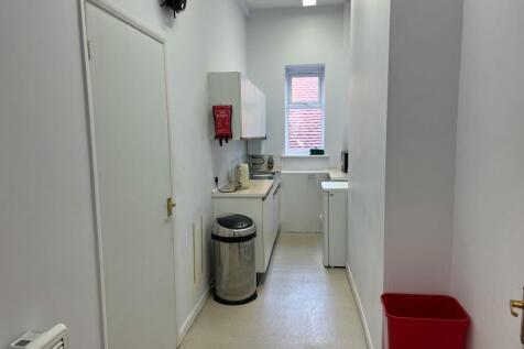 2 Shared Kitchen.jpg
