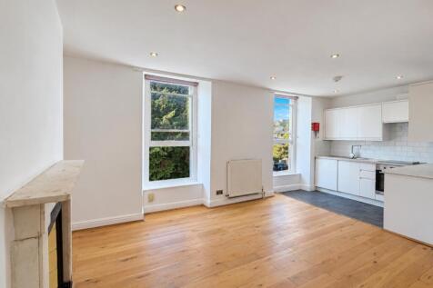 Champneys House 2 North Parade, Frome photo 3
