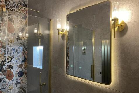 Main Ensuite View Three