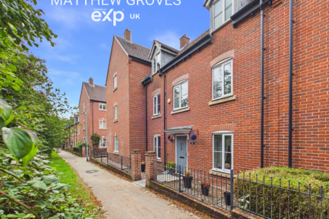 Click to visit Rightmove listing