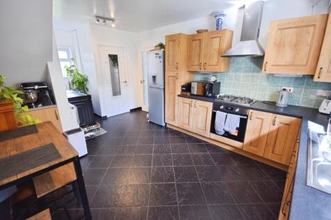 Pembridge Road, Blurton photo 5