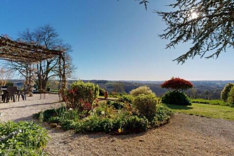 Proprieteavecgitesetpiscineetvuepanoramique0425202