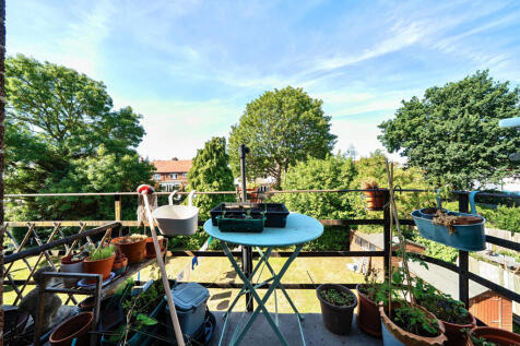 1324081-5-686f833...