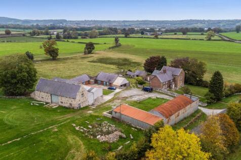 Hendre Isa Farm