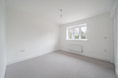 1388547-12-693829...