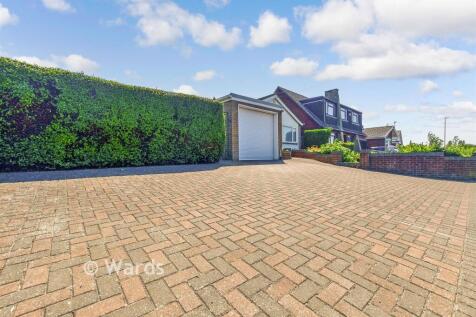 Driveway/Parking